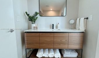 3029 NE 188th St 822, Aventura, FL 33180