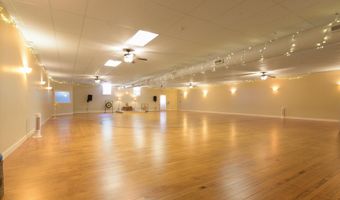 28 Spring Tree Rd, Brattleboro, VT 05301