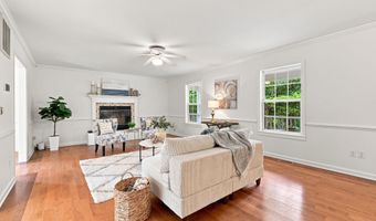 209 HALL Dr, Barboursville, VA 22923