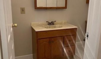 444 Woodward Rd 3, North Providence, RI 02904