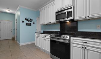 2100 Parkview Cv, Biloxi, MS 39532