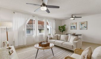 46-267 Kahuhipa St C311, Kaneohe, HI 96744