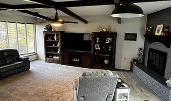 924 W 5th St, Beaver, OK 73932
