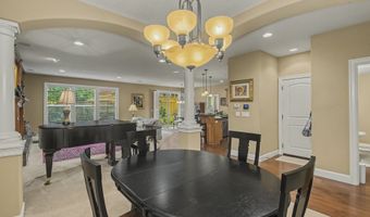 13090 SW MADISON Ct, Beaverton, OR 97008