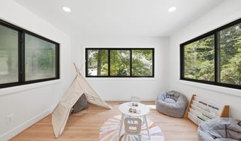 4100 25TH Pl N, Arlington, VA 22207