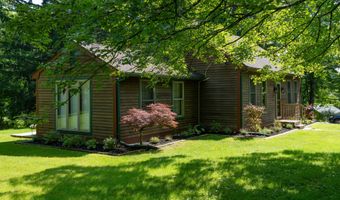 288 Bedlam Rd, Chaplin, CT 06235