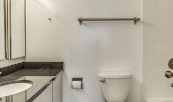 1600 OAK St N 1231, Arlington, VA 22209