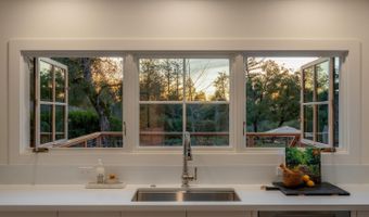 340 White Cottage Rd S, Angwin, CA 94508