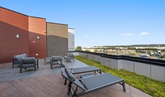17 AVENUE E 406, Bayonne, NJ 07002