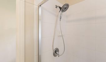 18 Puuaina Pl, Kahului, HI 96732