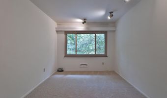 519 E Cooke Rd, Columbus, OH 43214