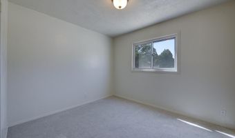 7716 McKnight Ave NE, Albuquerque, NM 87110