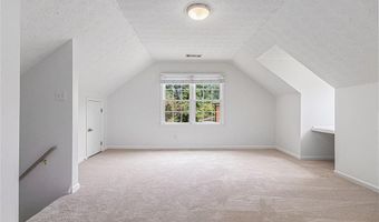 1802 Hedge Sparrow Ct NE, Roswell, GA 30075