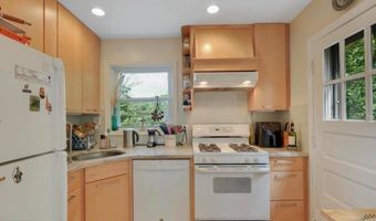 9504 MILSTEAD Dr, Bethesda, MD 20817