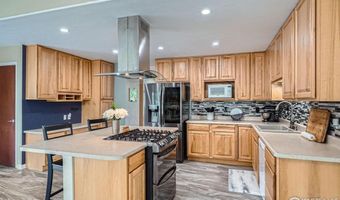 1085 Jade St, Broomfield, CO 80020