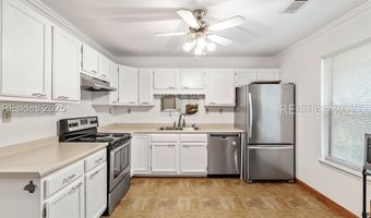 3 Hilda Ave, Beaufort, SC 29907