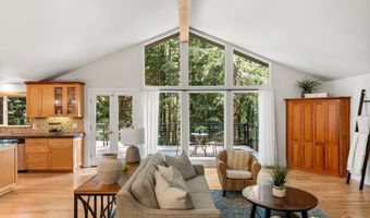 22276 VAUGHN Rd, Veneta, OR 97487