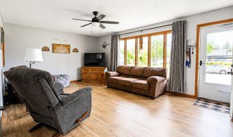 816 12th Ave, Aberdeen, SD 57401