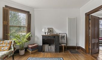 38 Union St, Belfast, ME 04915