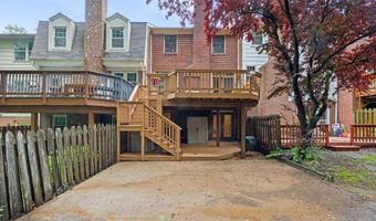 7322 Greentree Rd, Bethesda, MD 20817