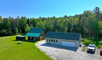 241 S Albany Rd, Albany, VT 05820