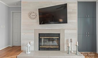 9817 Emerald Point Dr 5, Charlotte, NC 28278