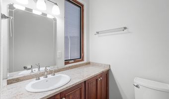 325 Braught Ln, Bosque Farms, NM 87068