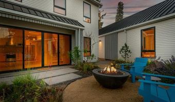 15 NW St Helens Pl # 1 & #2, Bend, OR 97703