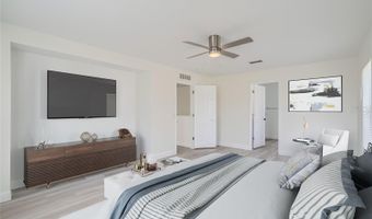 5424 HAMMOCK VIEW Ln, Apollo Beach, FL 33572