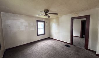 619 E 27th St, Anderson, IN 46016