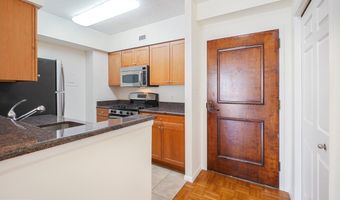 4801 FAIRMONT Ave #408, Bethesda, MD 20814