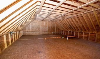131 Gales Rd, Abbot, ME 04406