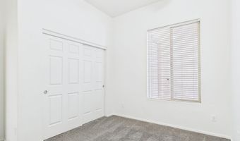 6915 S SAPPHIRE Way, Chandler, AZ 85249