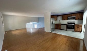 802 SALEM Ct, Atco, NJ 08004