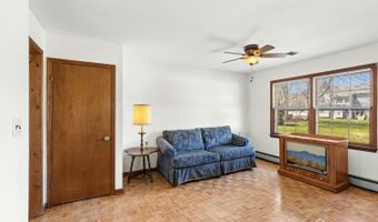 181 Demorest Ave, Avenel, NJ 07001