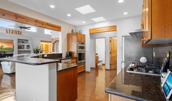 10711 MODESTO Ave NE, Albuquerque, NM 87122