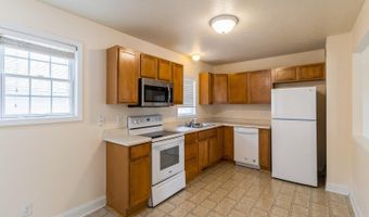 2627 Stange Rd, Ames, IA 50010