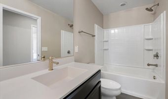 1250 N Abbey Ln 200, Chandler, AZ 85226