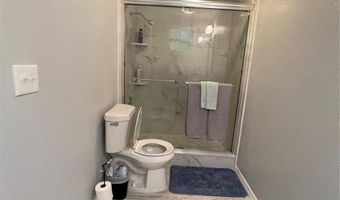 2485 HIGHLAND ACRES Dr B, Clearwater, FL 33761