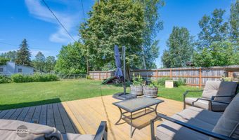 1614 Wolverine St, Anchorage, AK 99504
