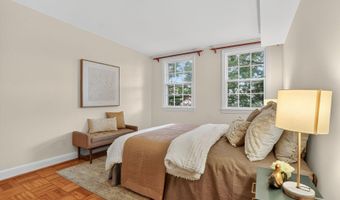 2736 ORDWAY St NW 3, Washington, DC 20008