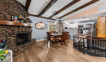 2 Blenheim Ln, Bella Vista, AR 72715