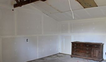 601 Travis St, Alleyton, TX 78935