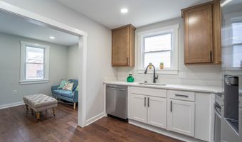 16 PAROLE St, Annapolis, MD 21401