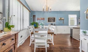 584 Stanley Rd, Akron, OH 44312