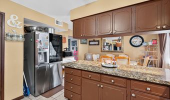 1126 E Laurel Dr, Casa Grande, AZ 85122