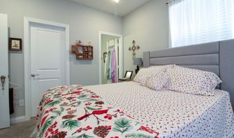 914 Ridge Rock Ln, Bargersville, IN 46106