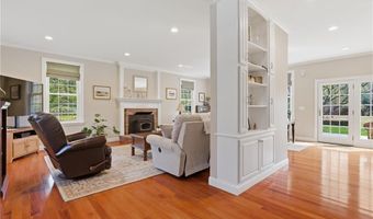 23 Whipple Rd, Glocester, RI 02814