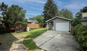 914 W 4TH St, Appleton, WI 54914