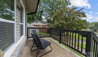 3701 Lynette Ct, Charlotte, NC 28217